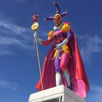 Gaudy Mardi Gras Statues