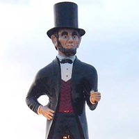 Giant Abe Lincoln
