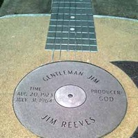 Roadside Grave of Gentleman Jim Reeves