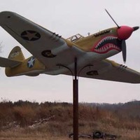 P40 Flying Tiger - Lawn Ornament