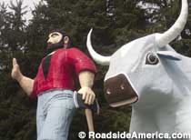 Trees of Mystery: Giant Bunyan and Babe
