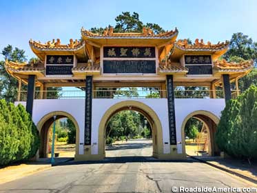 Entrance to the City of Ten Thousand Buddhas.
