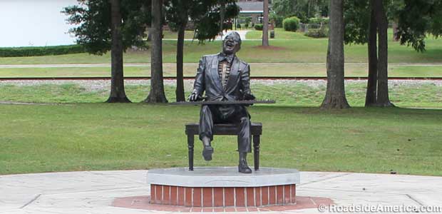 Ray Charles statue.
