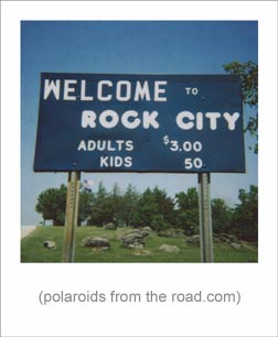 Welcome to Rock City sign.