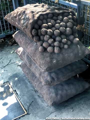Monument depicting sacks of potatoes.
