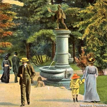 Vintage postcard image of the Newsboy Fountain.