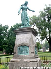 Hannah Duston monument.
