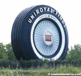 World's Largest Tire, before its 1998 refurbishing.