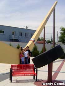 Largest Hockey Stick and Puck.