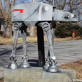 Star Wars mail box.