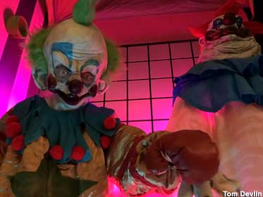 Scary clowns: are there any other kind?
