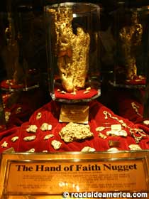World's Largest Gold Nugget - Hand of Faith.