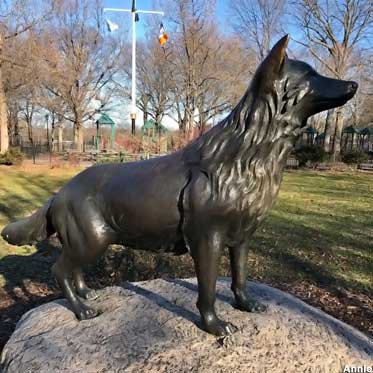 Coyote statue.