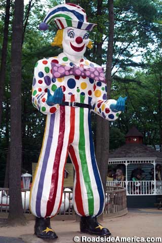 The Clown statue.