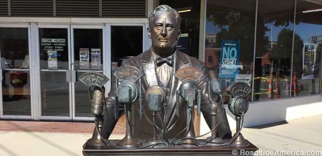 Franklin D. Roosevelt Statue.