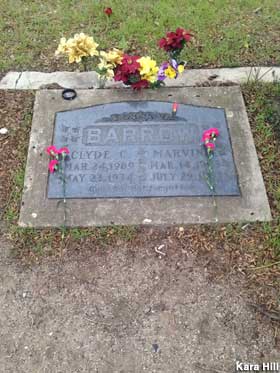 Clyde Barrow grave.