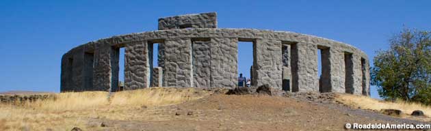 America Unhenged - Stonehenge Replicas