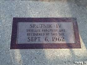 Sputnik IV plaque.
