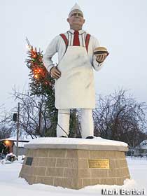 Hamburger Man statue