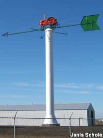 World's Largest Tractor Weather Vane.