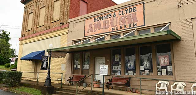 The Museum fills the former cafe where Bonnie and Clyde bought their last meal.