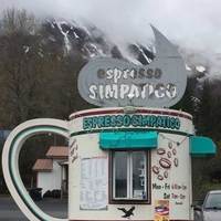 Big Coffee Cup Coffee Hut