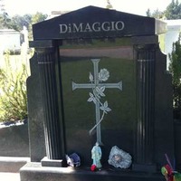 Joe DiMaggio Grave