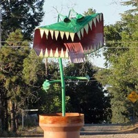 Giant Carnivorous Plant Statue