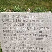 Birthplace of the Cheeseburger