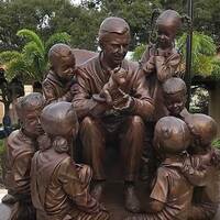 Mr. Rogers Statue