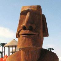 Moai Dude: Laid-Back Easter Island Head