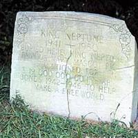 Grave of King Neptune the Pig