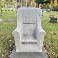 Easy Chair Grave