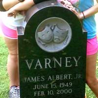 Grave of Jim Varney: Ernest P. Worrell