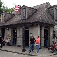Oldest Bar in the U.S.