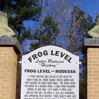 Frog Level - Concrete Frogs