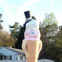Ice Cream Lady Statue