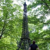20-Foot-Tall Eiffel Tower and 8-Foot-Tall Indian