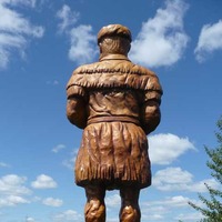 Big Voyageur Statue