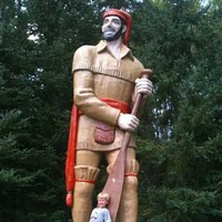 Big Voyageur Statue