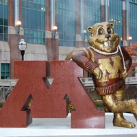Statue of Goldy Gopher