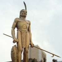 Golden Chief Kandiyohi Statue