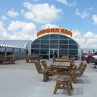 Hangar Kafe - Eat at a Farm Airfield