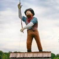 Daniel Boone - Pioneer Giant