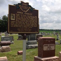Annie Oakley's Grave