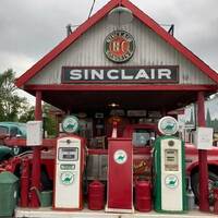 Replica Old Gas Station
