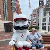 Sit with Redlegs