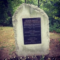 Grave of Eliot Ness