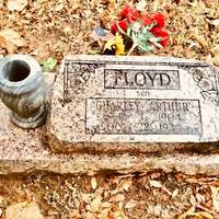 Grave of Pretty Boy Floyd