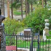 Graves of Wild Bill Hickok and Calamity Jane